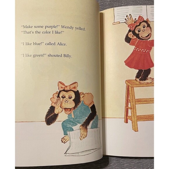 The Yellow Book of Wordplay Stories 1977 Susan Batko Hardback Vintage GOOD - Picture 9 of 9